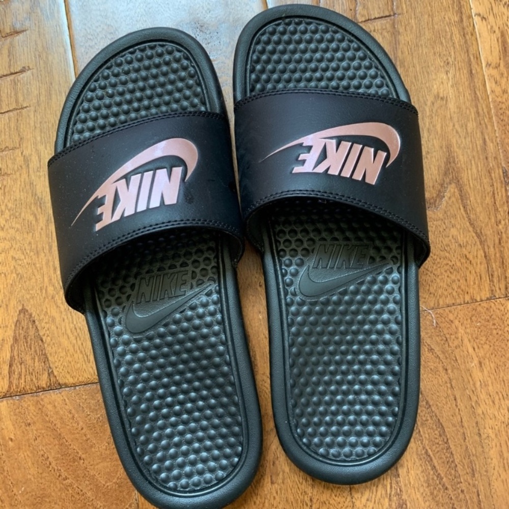Nike slides